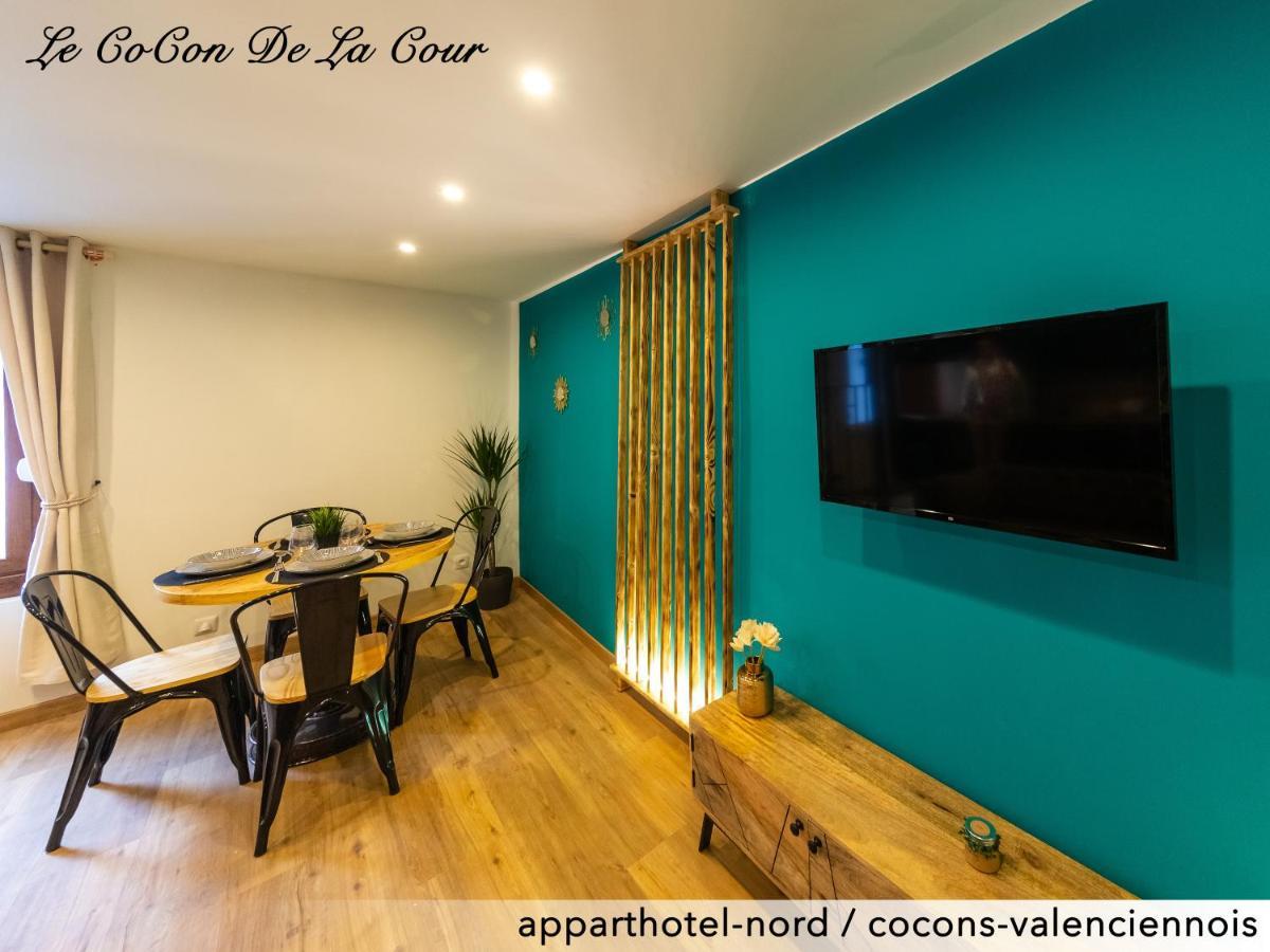Apartamento Le Cocon De La Cour Valenciennes Exterior foto